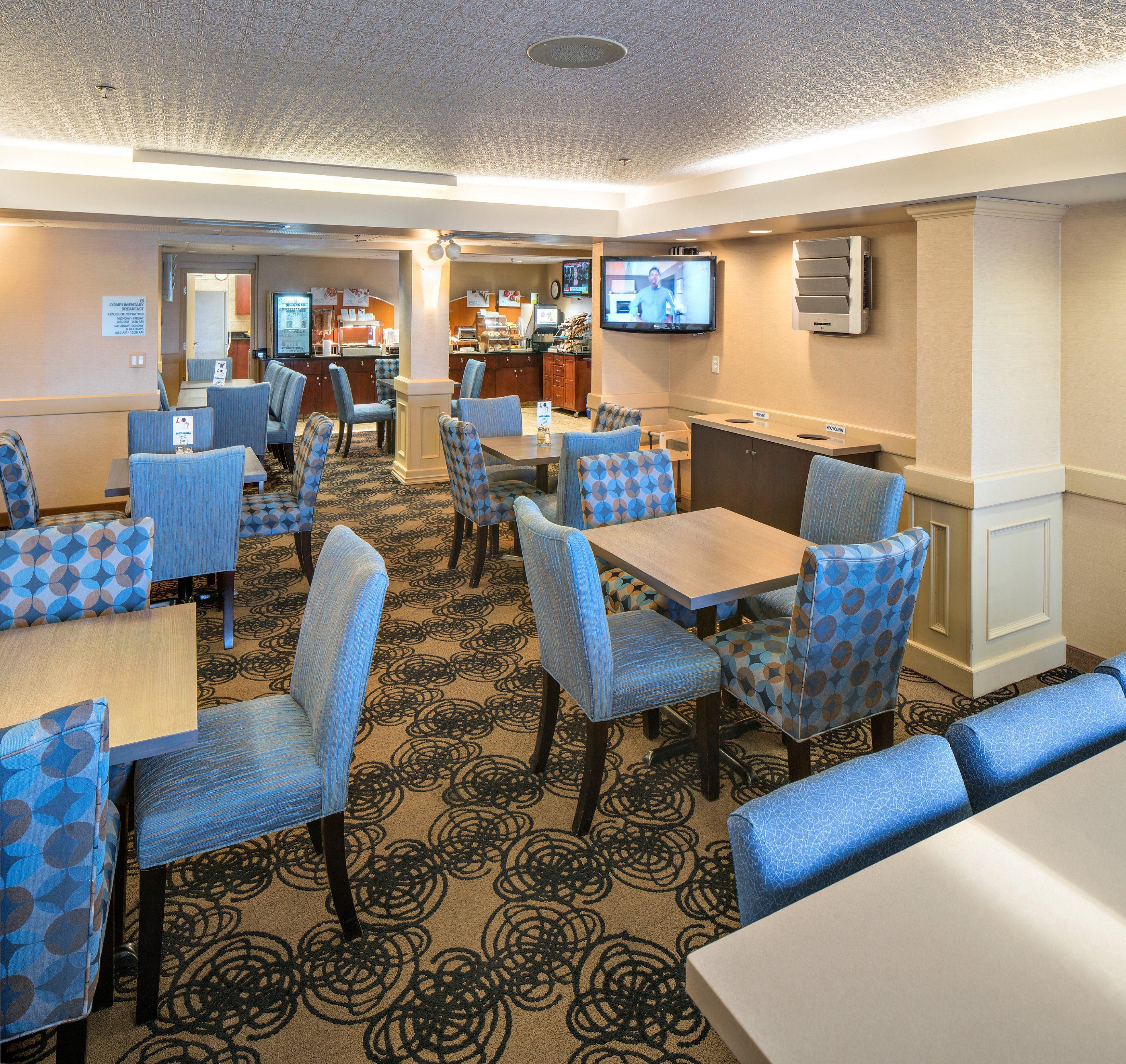 Holiday Inn Express Red Deer By Ihg Esterno foto