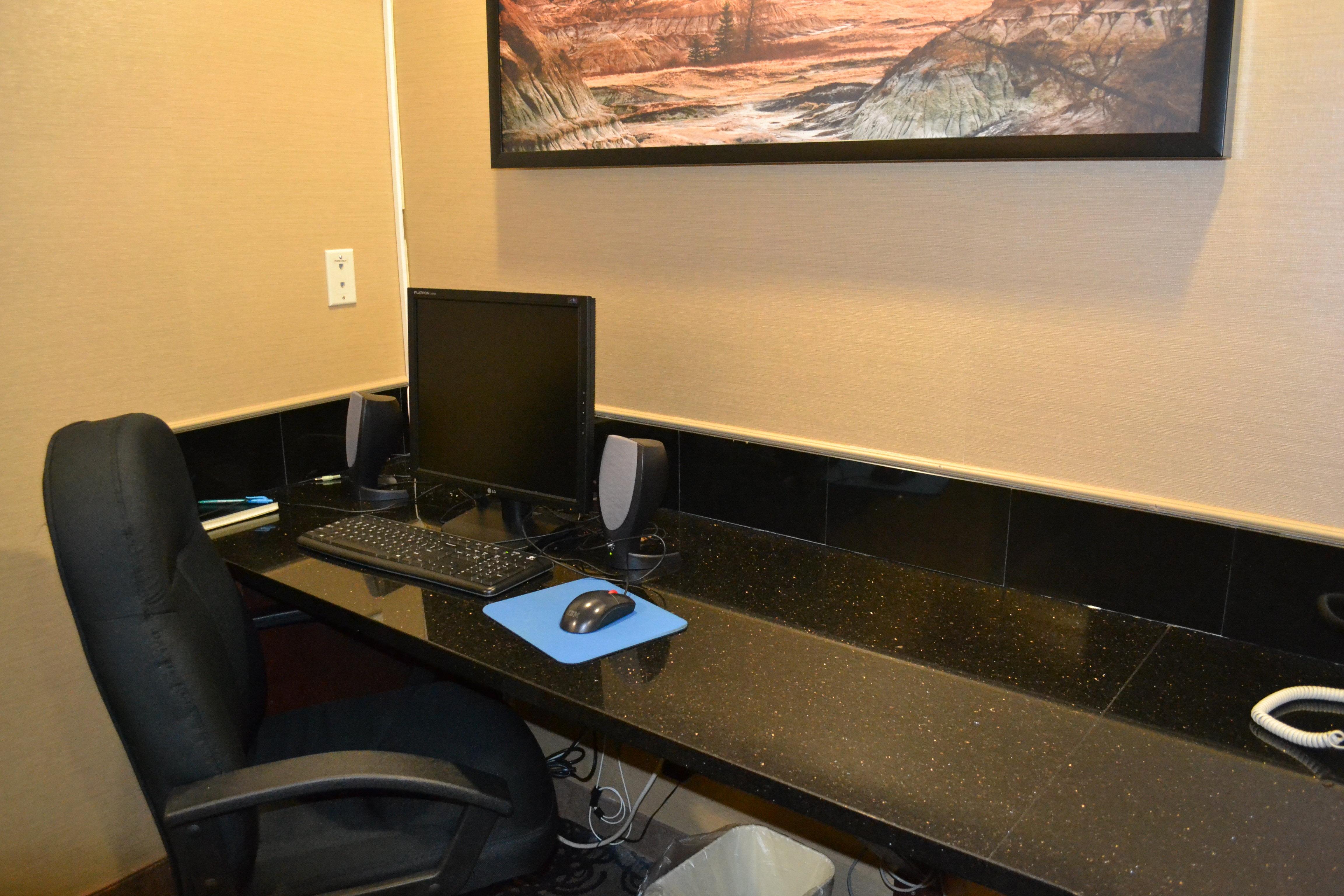 Holiday Inn Express Red Deer By Ihg Esterno foto