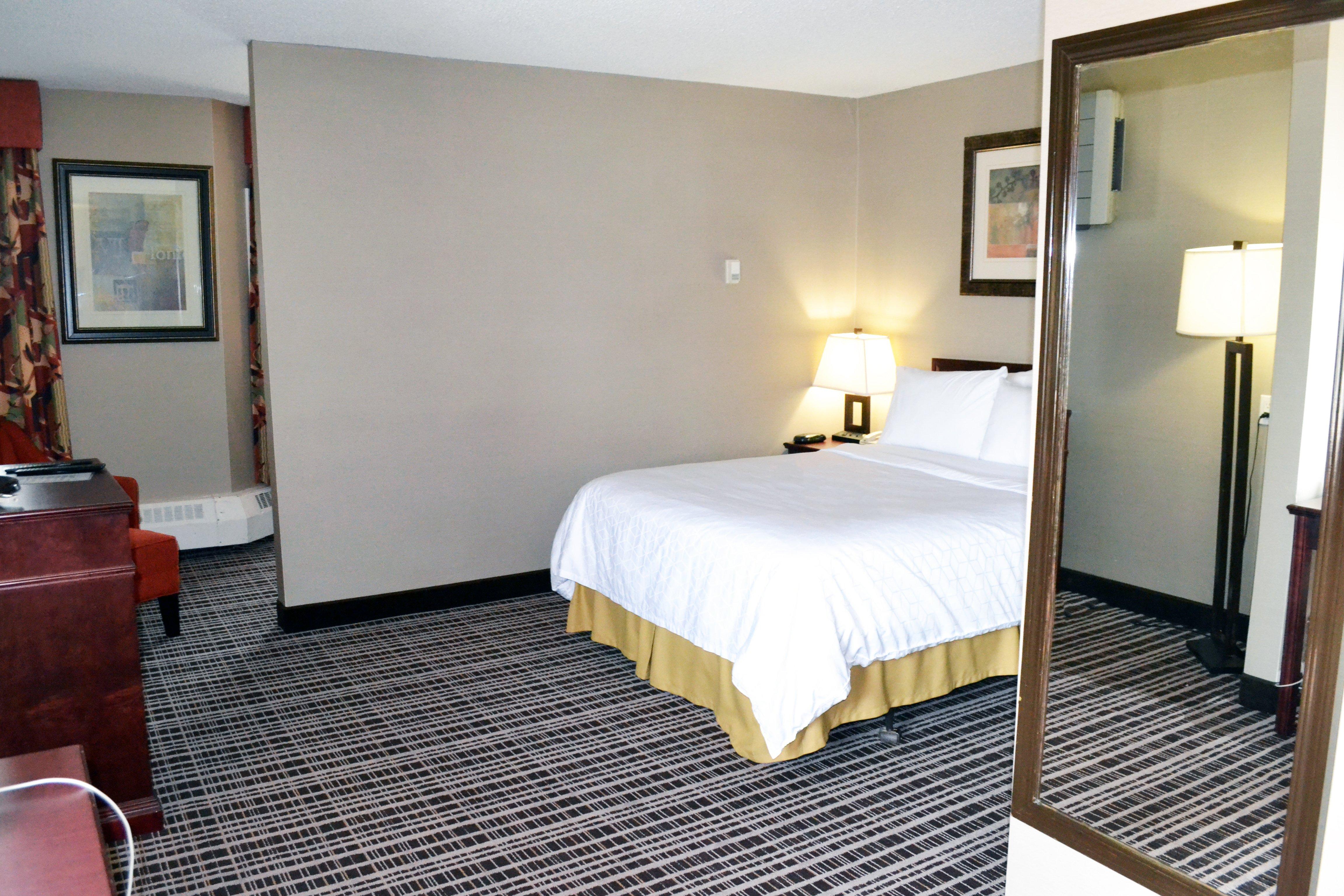Holiday Inn Express Red Deer By Ihg Esterno foto