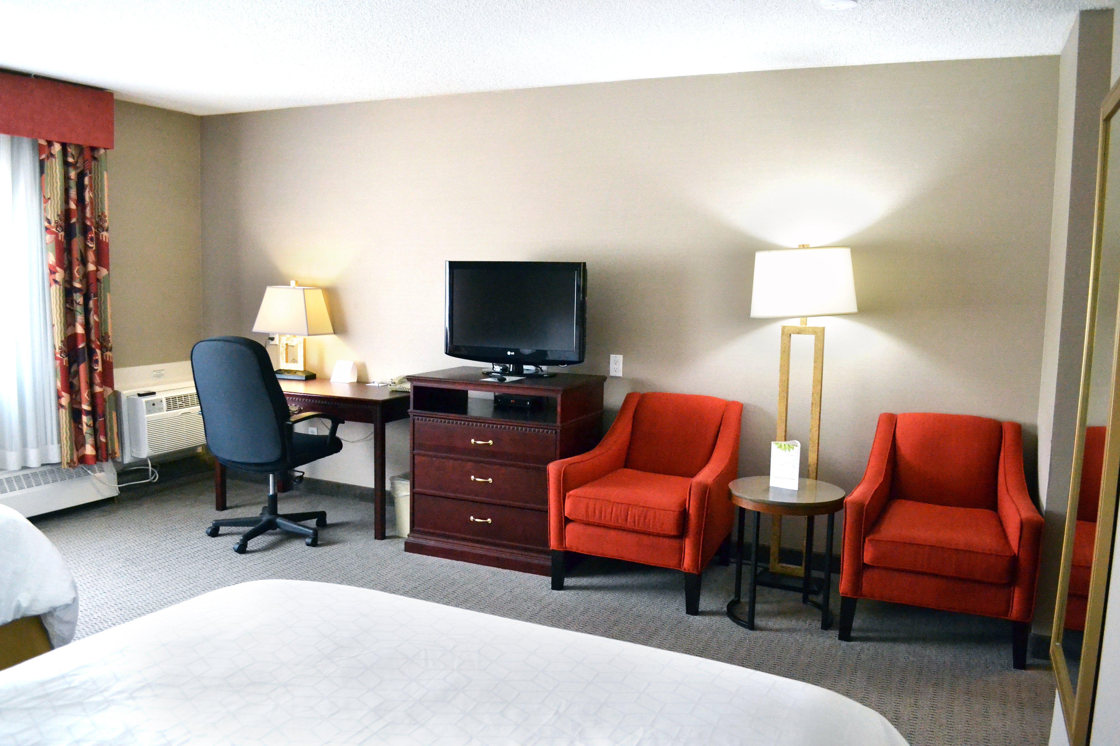 Holiday Inn Express Red Deer By Ihg Esterno foto