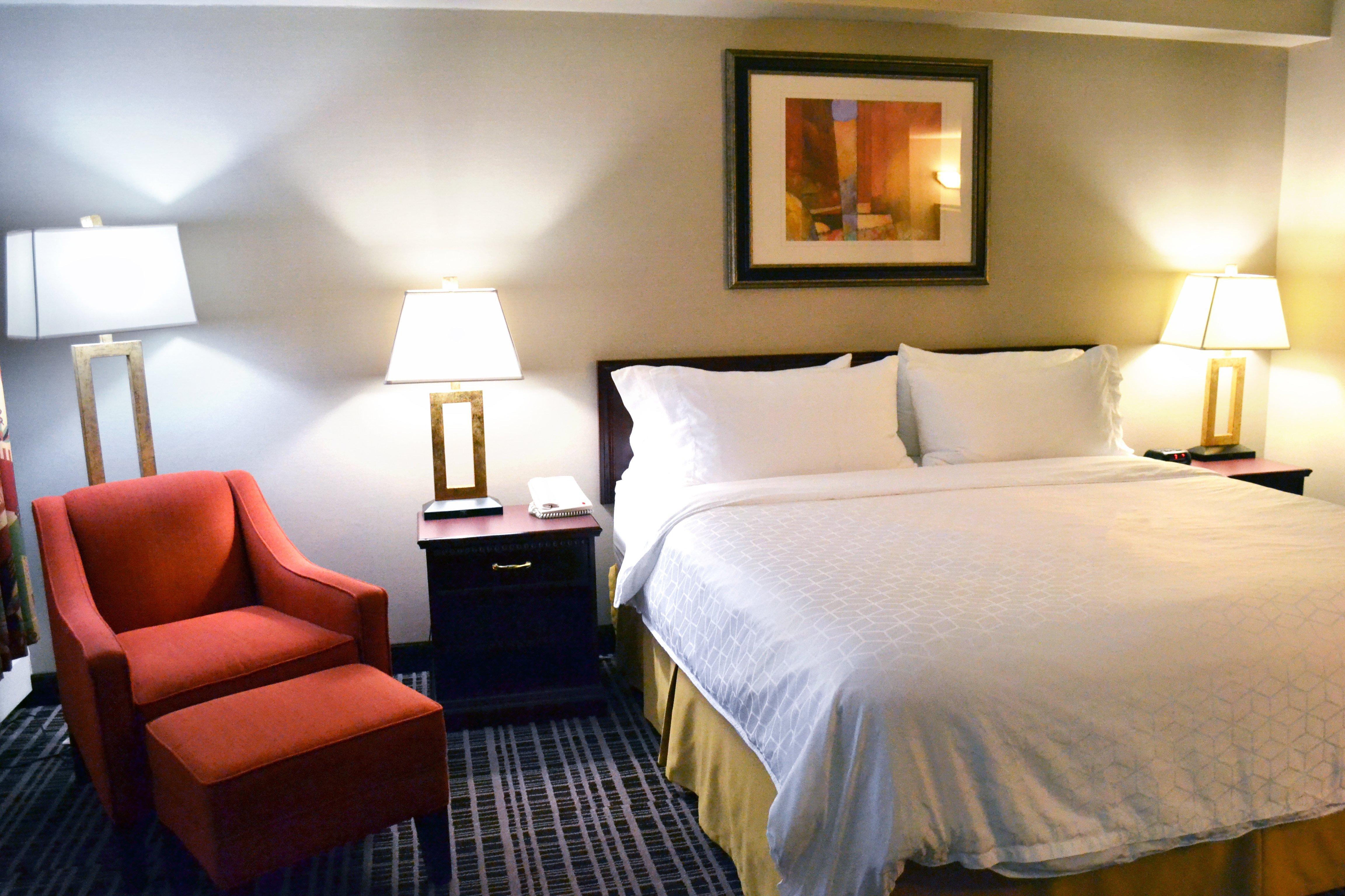 Holiday Inn Express Red Deer By Ihg Esterno foto