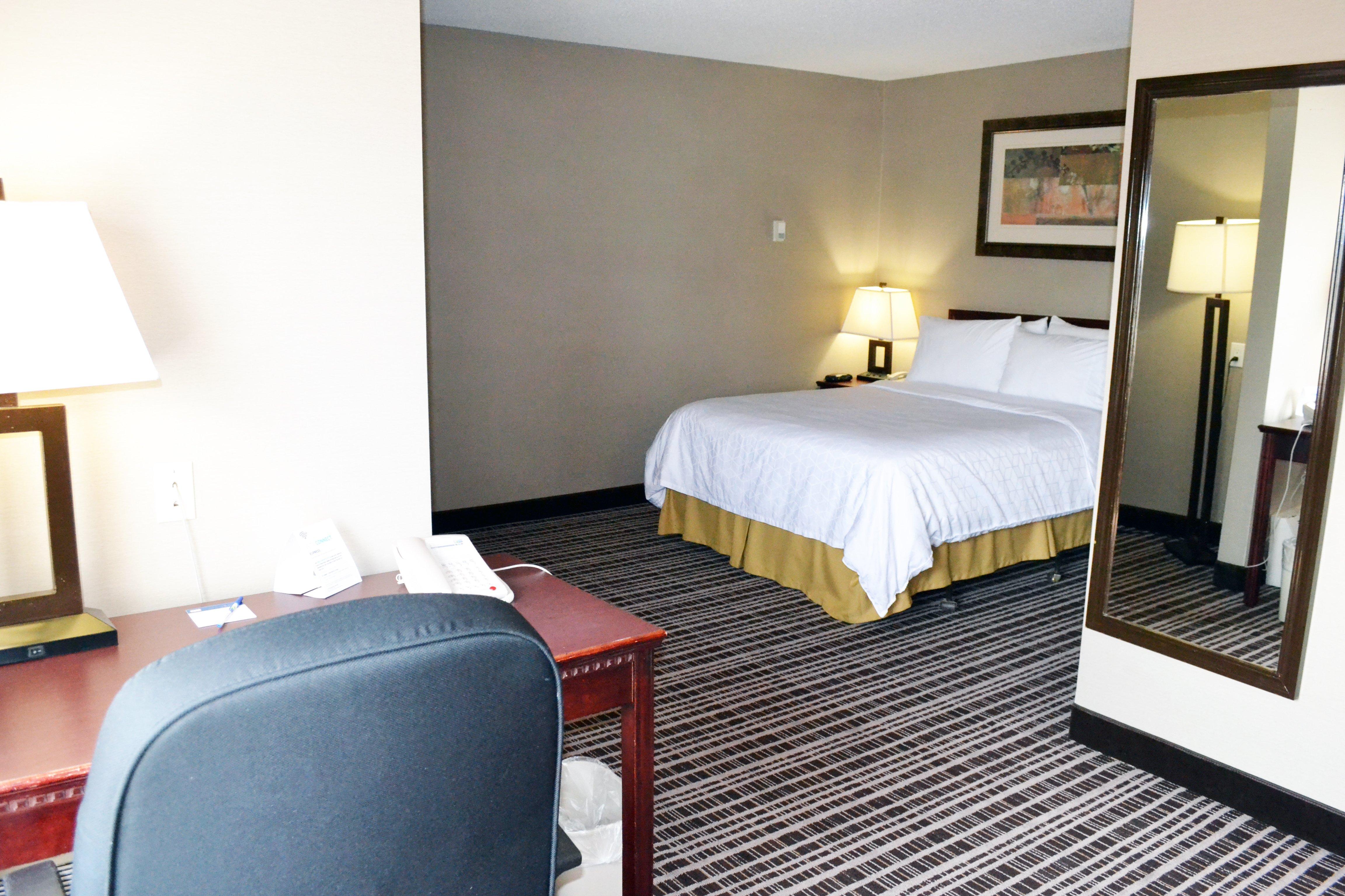 Holiday Inn Express Red Deer By Ihg Esterno foto