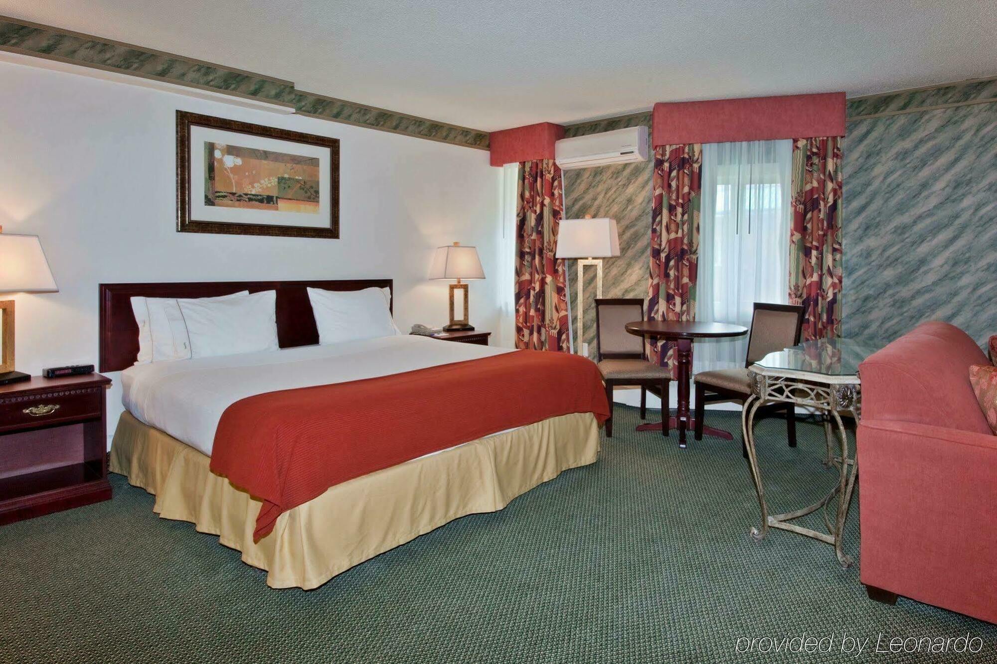 Holiday Inn Express Red Deer By Ihg Camera foto